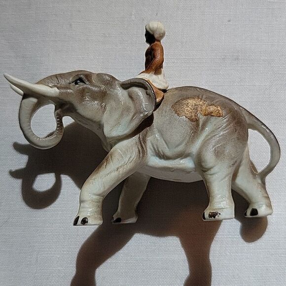 BONE CHINA INDIAN ELEPHANT AND RIDER - Picture 8 of 9